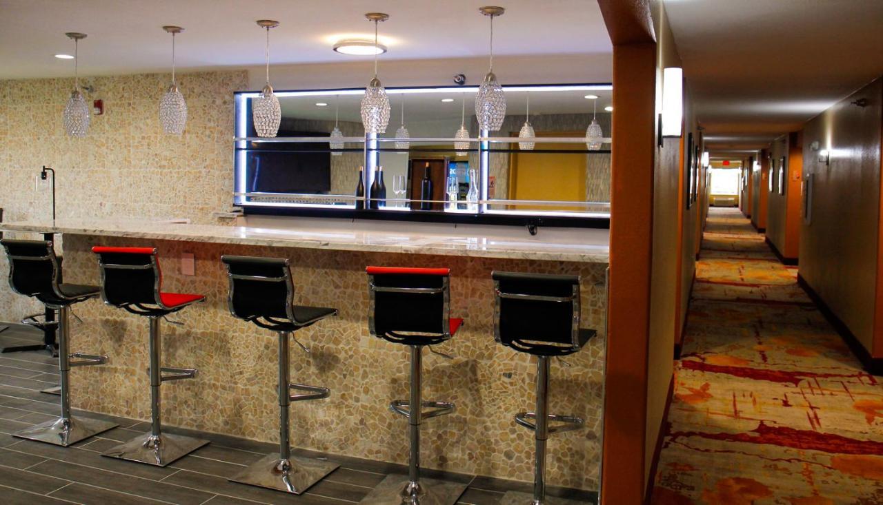 The Leo Collection Detroit, Ascend Hotel Collection Lincoln Park Luaran gambar