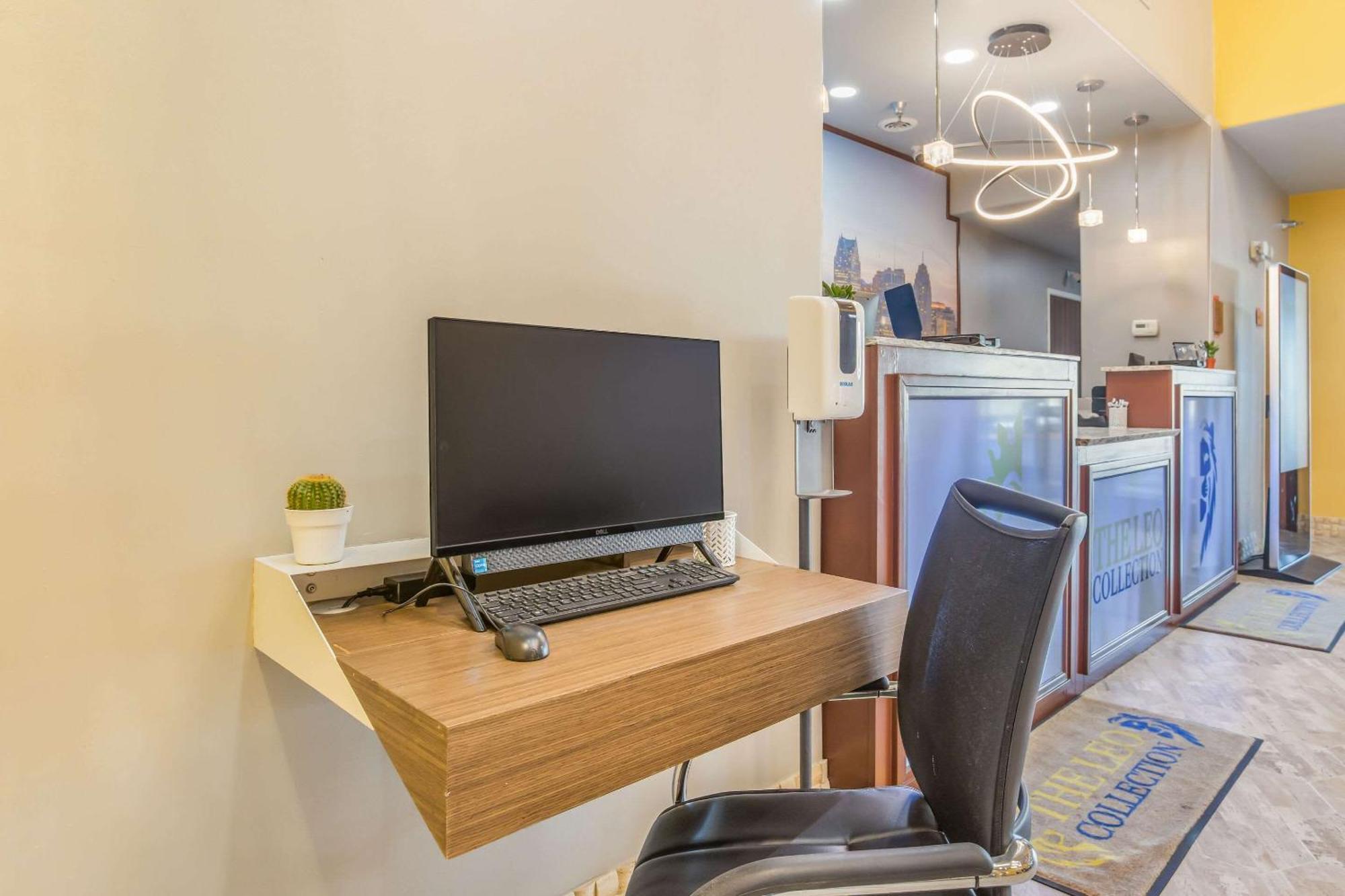 The Leo Collection Detroit, Ascend Hotel Collection Lincoln Park Luaran gambar